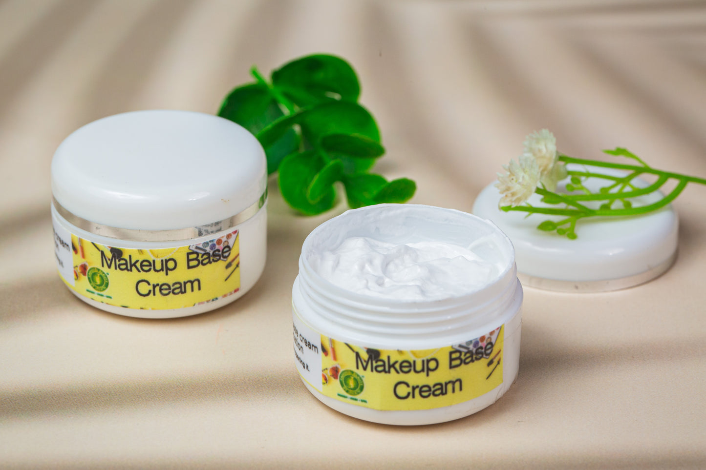 Make up base cream