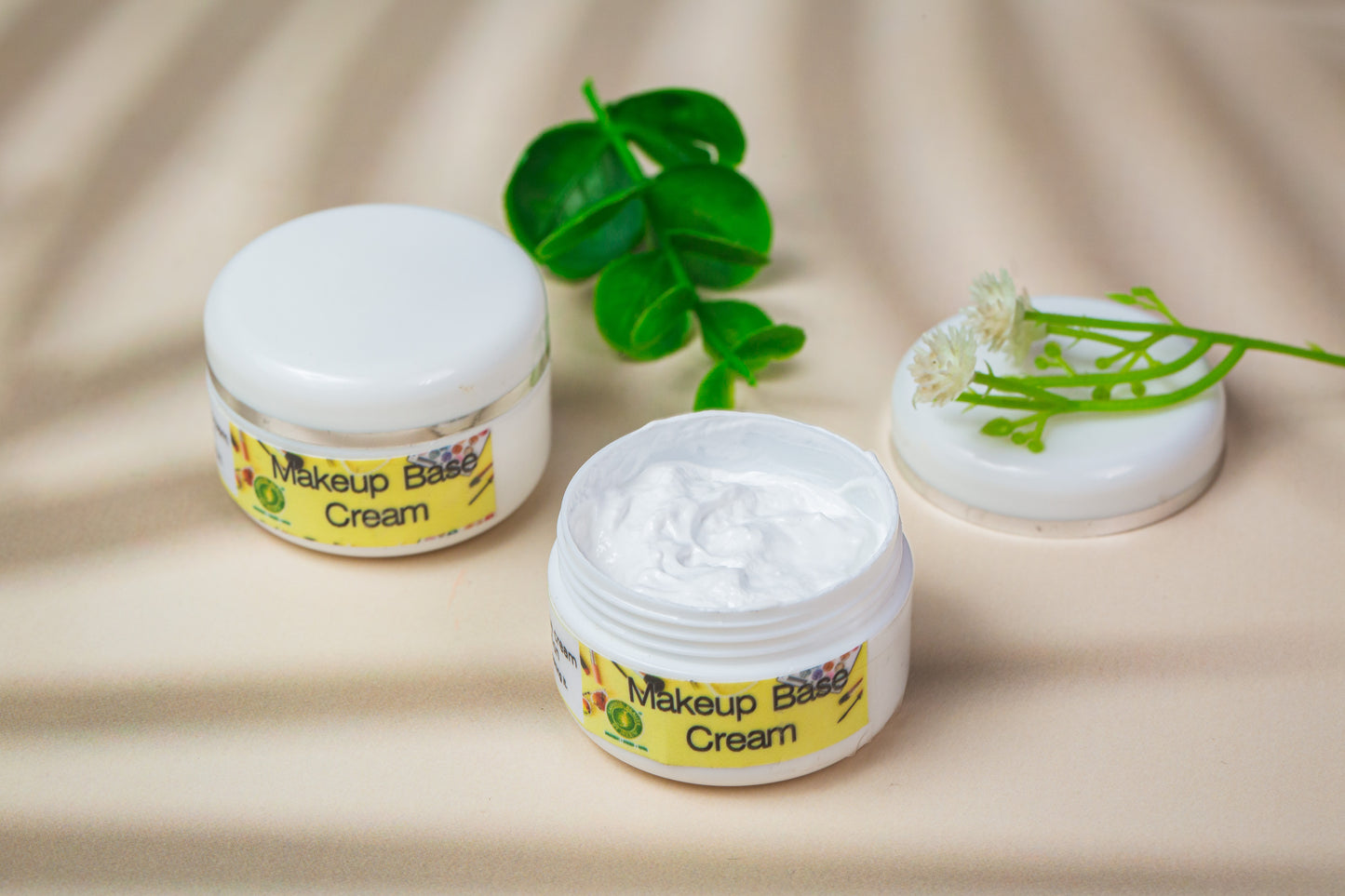 Make up base cream